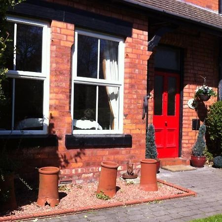 Formby Guest House Экстерьер фото